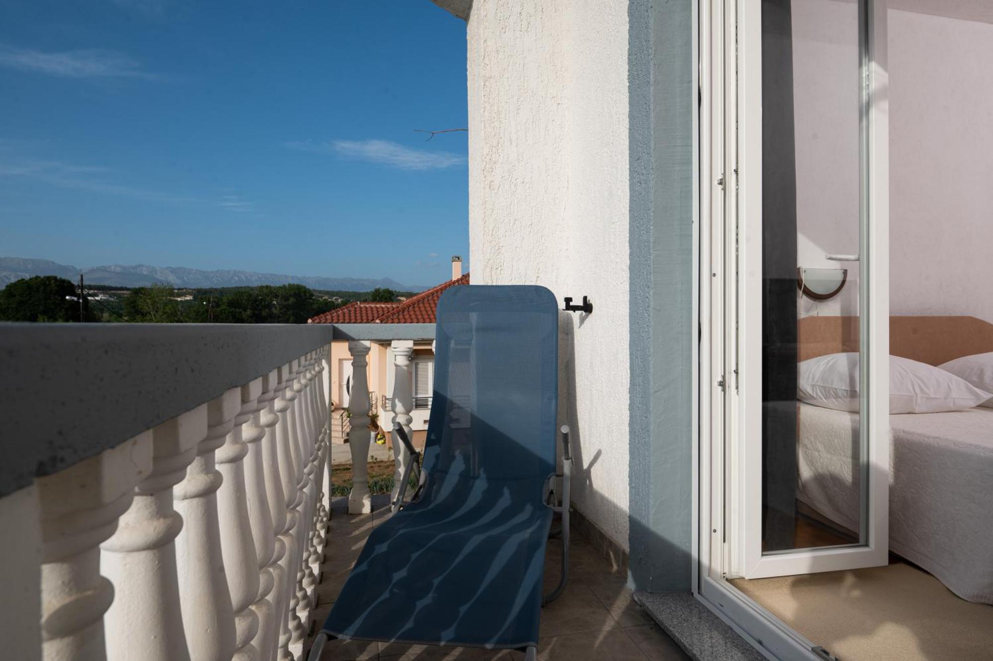 Marina'S Apartments Ražanac Quarto foto